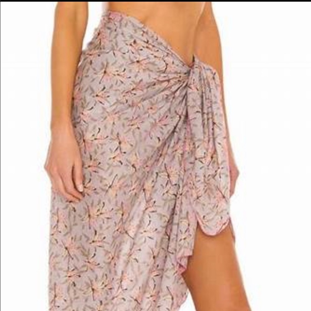 NWT Acacia Kuau sarong